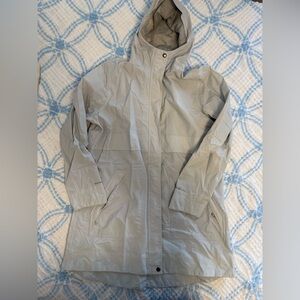 Women’s Eddie Bauer rain jacket XL